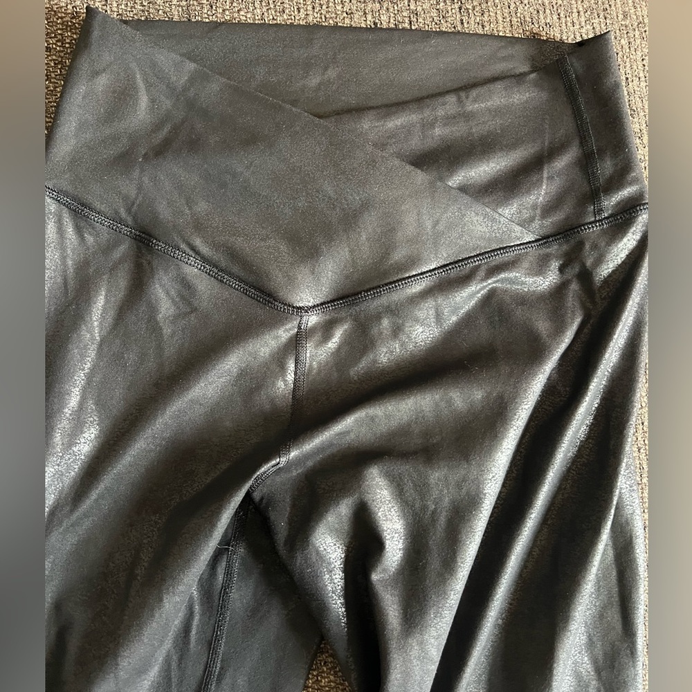 Aerie crossover leggings
